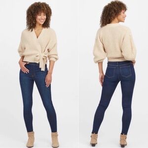 Spanx Ankle Skinny Jeans Clean Black Denim Pull-on 20342R sz L NWT